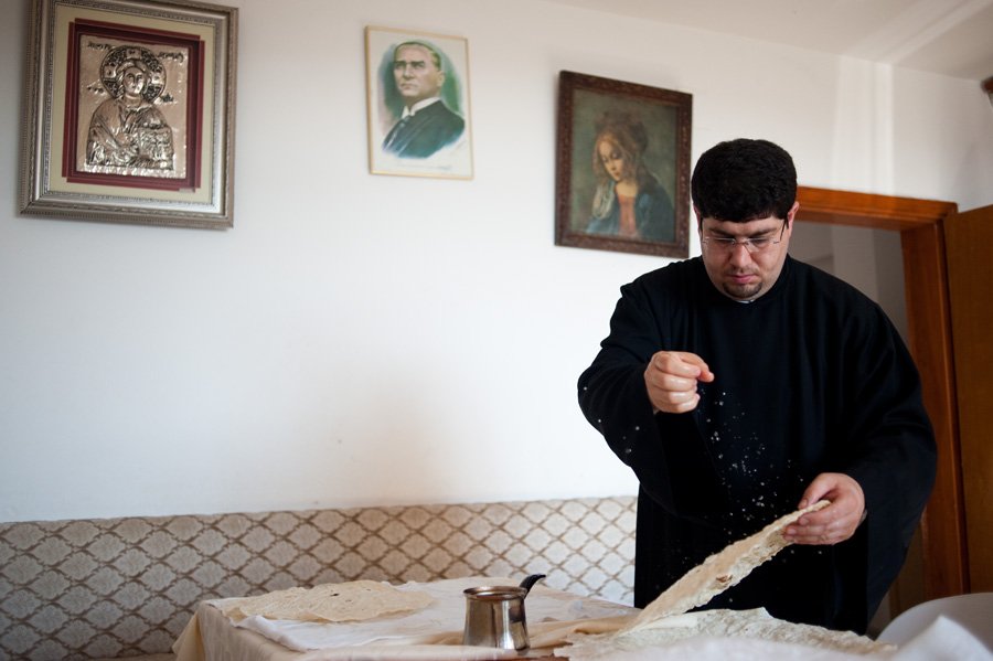 Priest Avedis Tabasyan